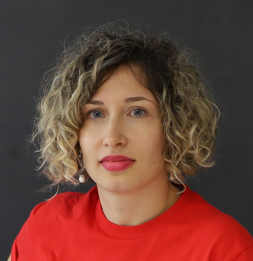 Episode 32: Reflections on Teaching & Learning with Composer-Pianist Daria Tennikova